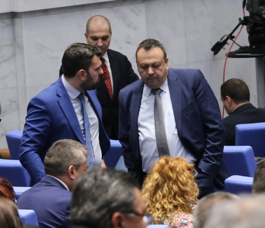 На председателски съвет ще се реши дали Главчев да бъде изслушан за “Сребреница”