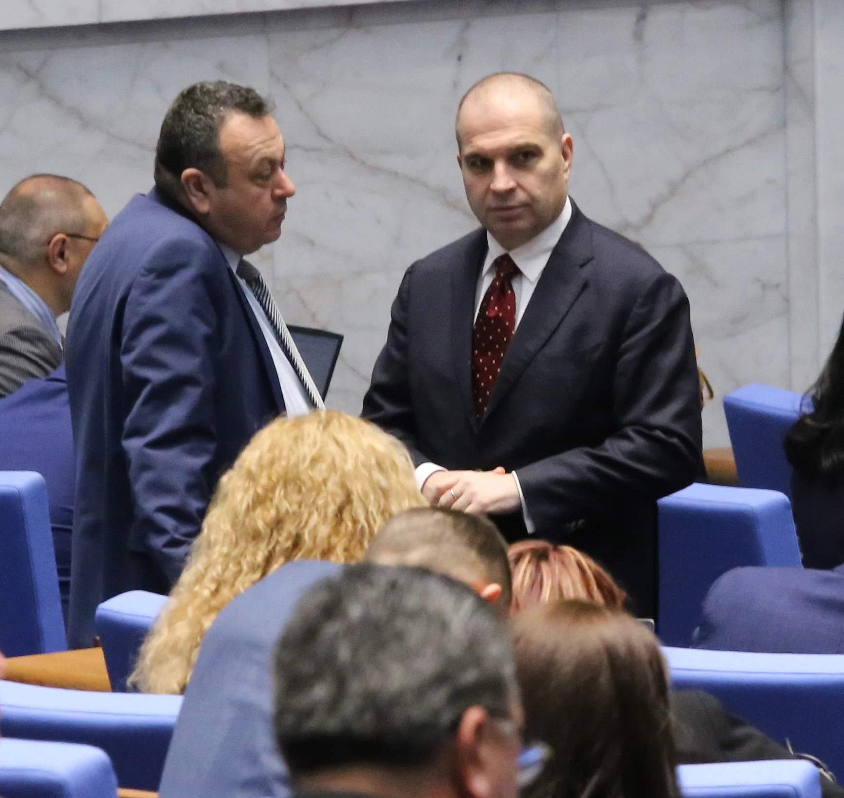 Правителството правело отчаяни стъпки да навакса изгубеното време по Плана за възстановяване