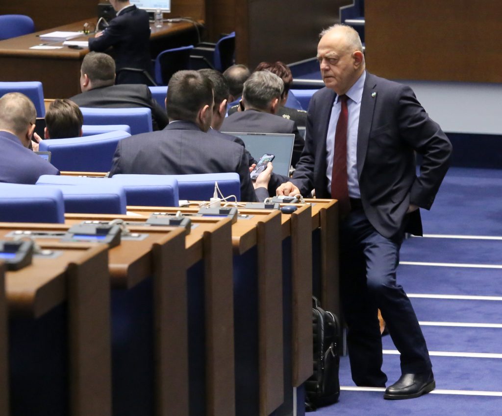 деветият опит, ПП-ДБ ще обновява управленската си програма, но не и листите за предстоящия вот