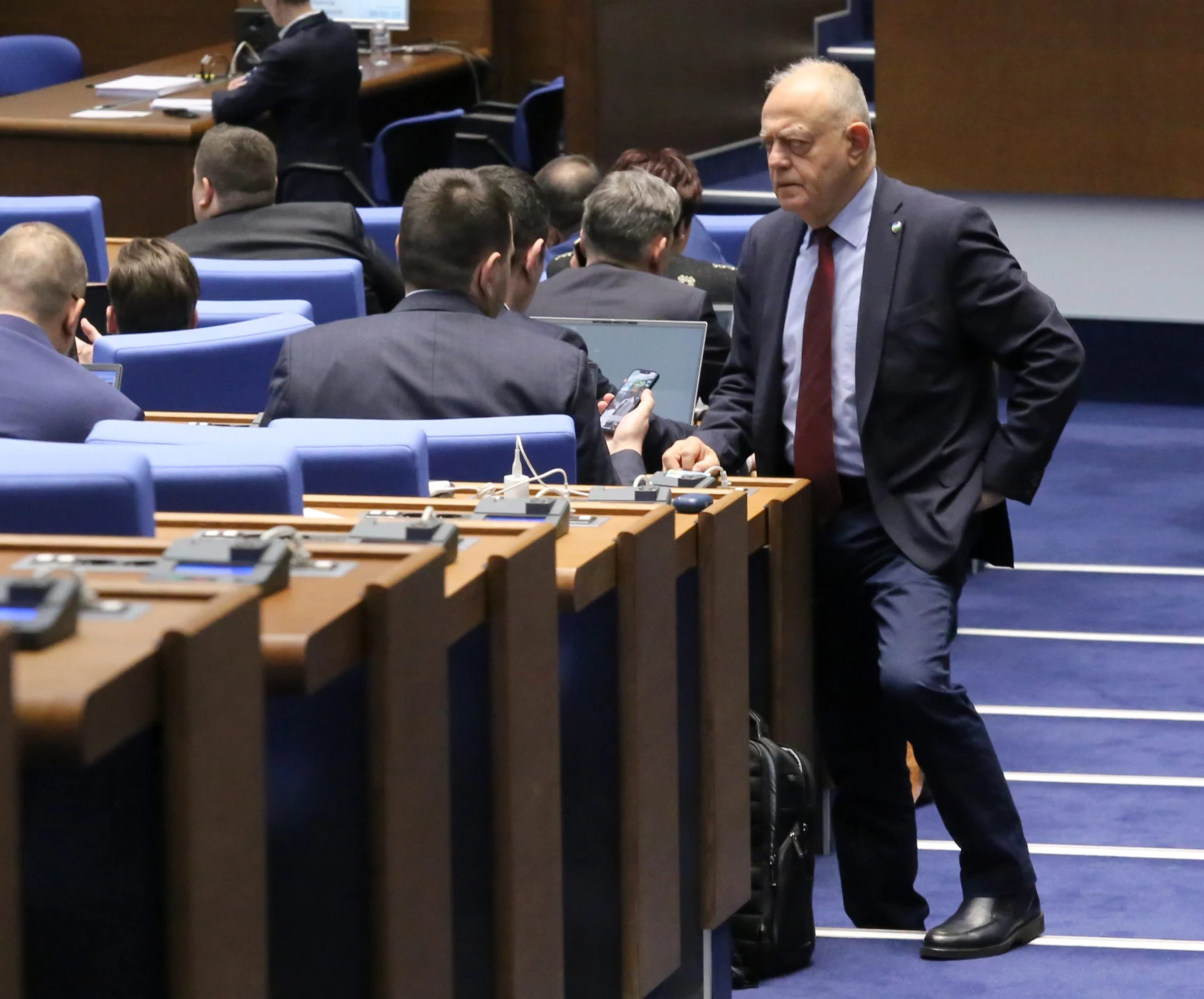 деветият опит, ПП-ДБ ще обновява управленската си програма, но не и листите за предстоящия вот