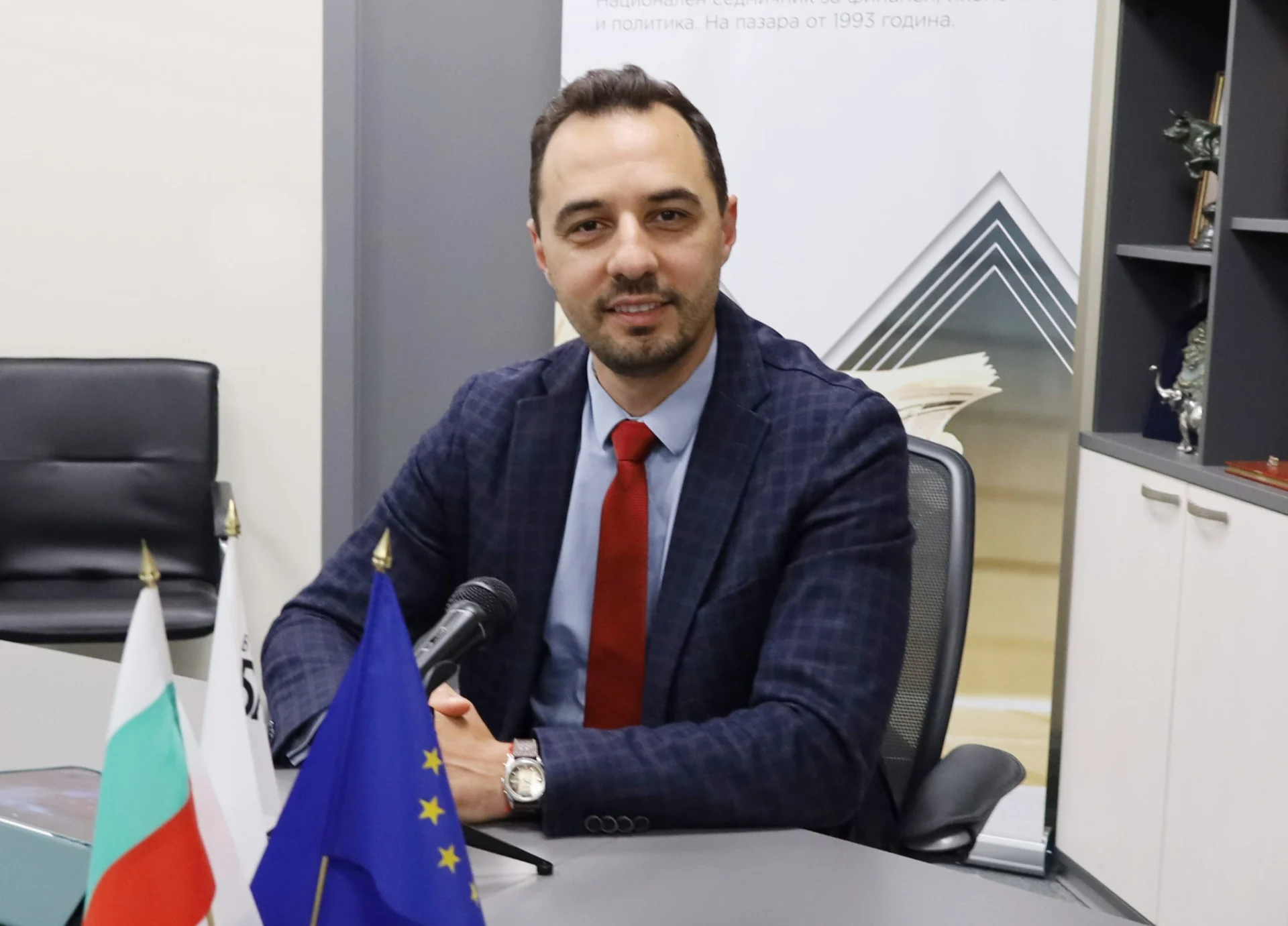 Богдан Богданов