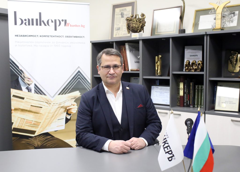 Иван Христанов: Българското общество е монолитно единствено за вредата от корупцията (част 2) 10 Иван Христанов