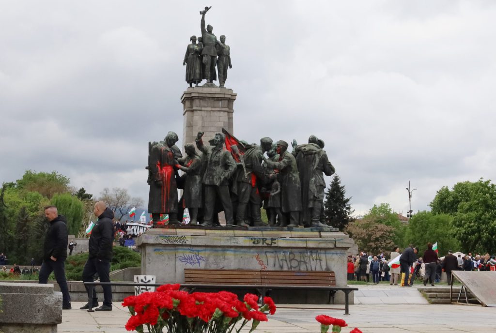 9 май Паметник на съветската армия