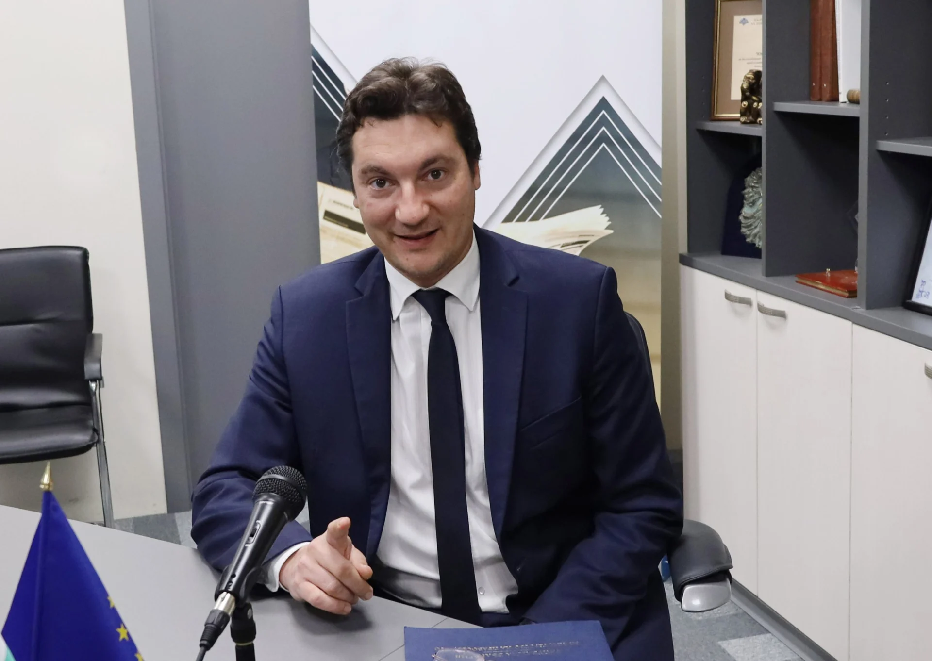 Крум Зарков повежда листата на БСП в два ключови града