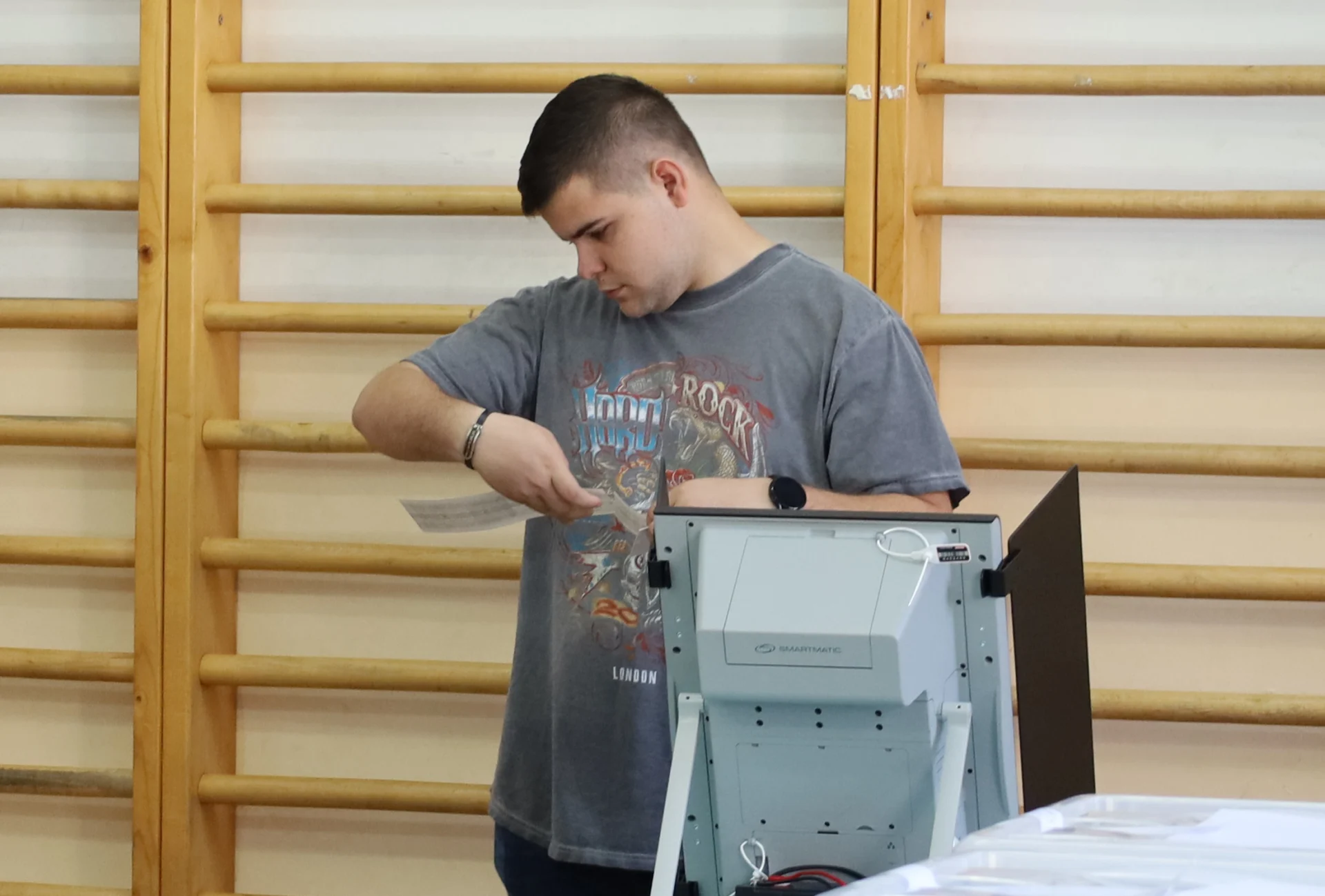 Разпознаваме ли действителни от недействителни хартиени бюлетини?