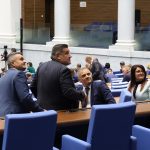 председател на парламента, Парламент нов