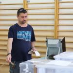 Отново на места има проблеми с машинното гласуване