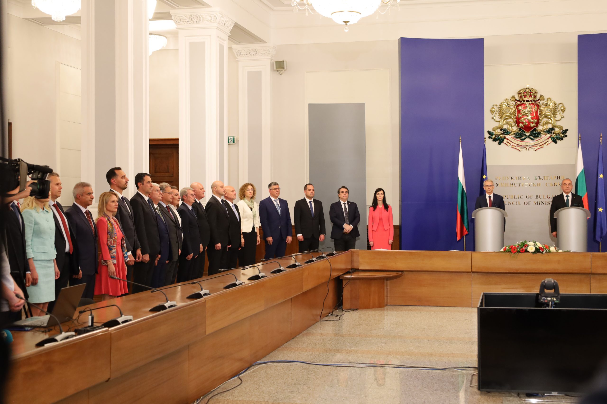 Министерски съвет ново правителство Николай Денков Гълъб Донев