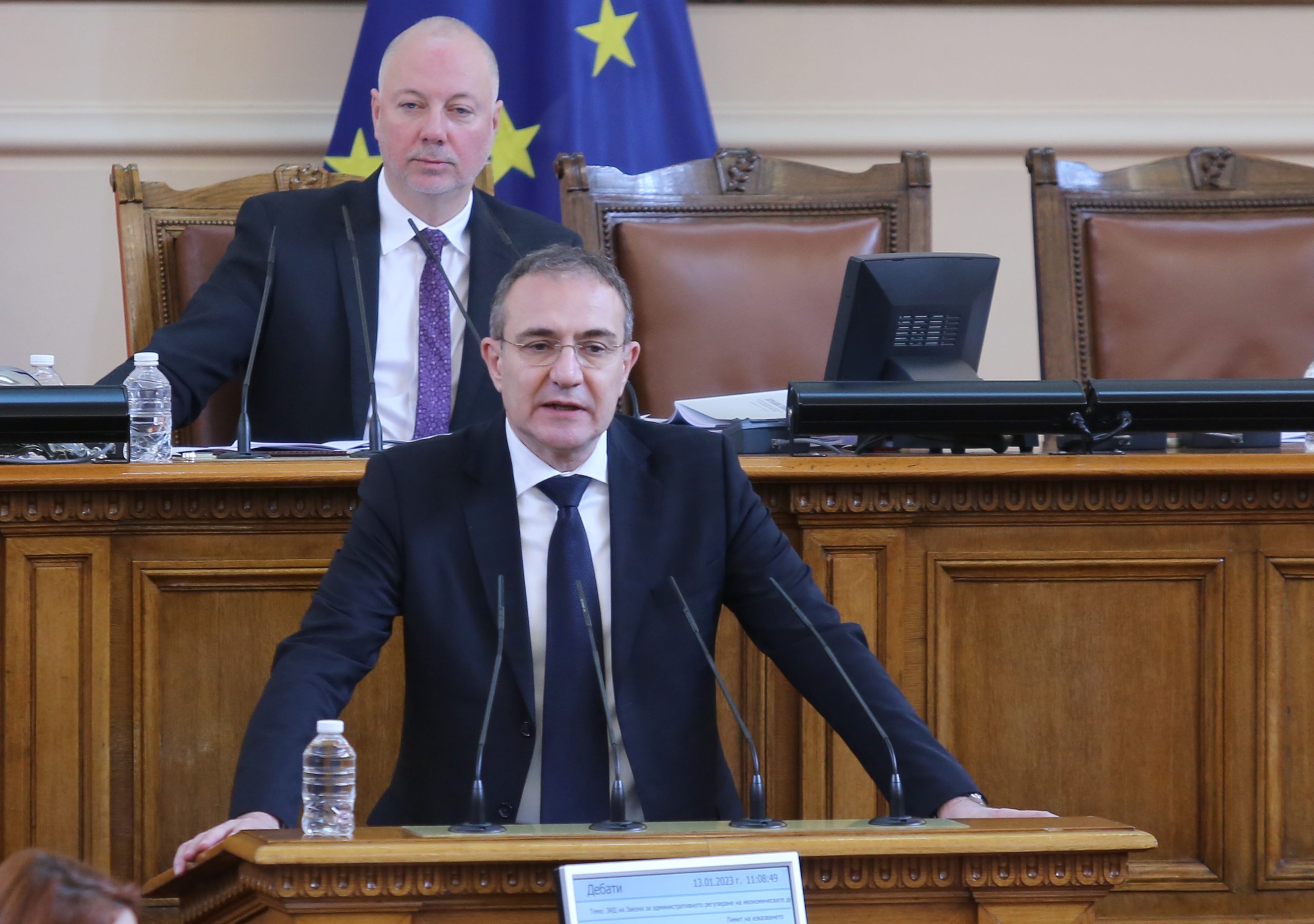 Борислав Гуцанов