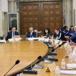 Парламент комисия по бюджет и финанси