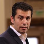 Кирил Петков от кулоарите
