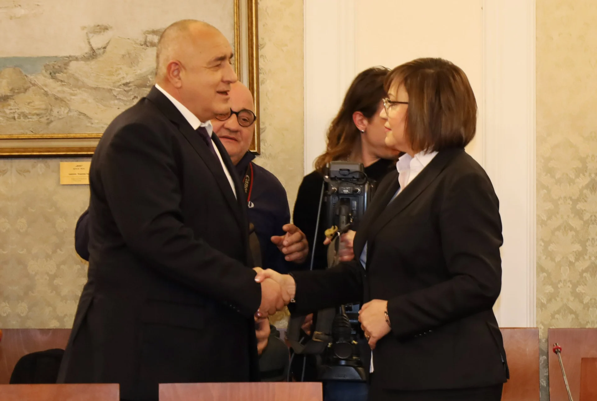 Парламент лидерска среща Бойко Борисов Корнелия Нинова