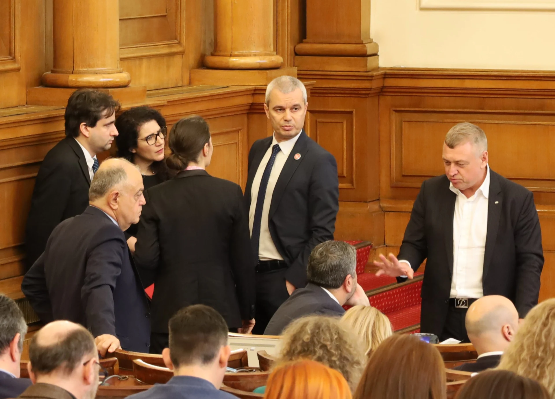 Парламент Атанас атанасов Божидар Божанов Калина Константинова Костадин Костадинов Елисавет Белобрадова