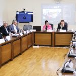 През 2023-та са гарантирани средства за образователни медиатори и повече прегледи за неосигурени жени при ромите