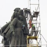 Столичният общински съвет одобри придобиването на фигурите от паметника на Съветската армия