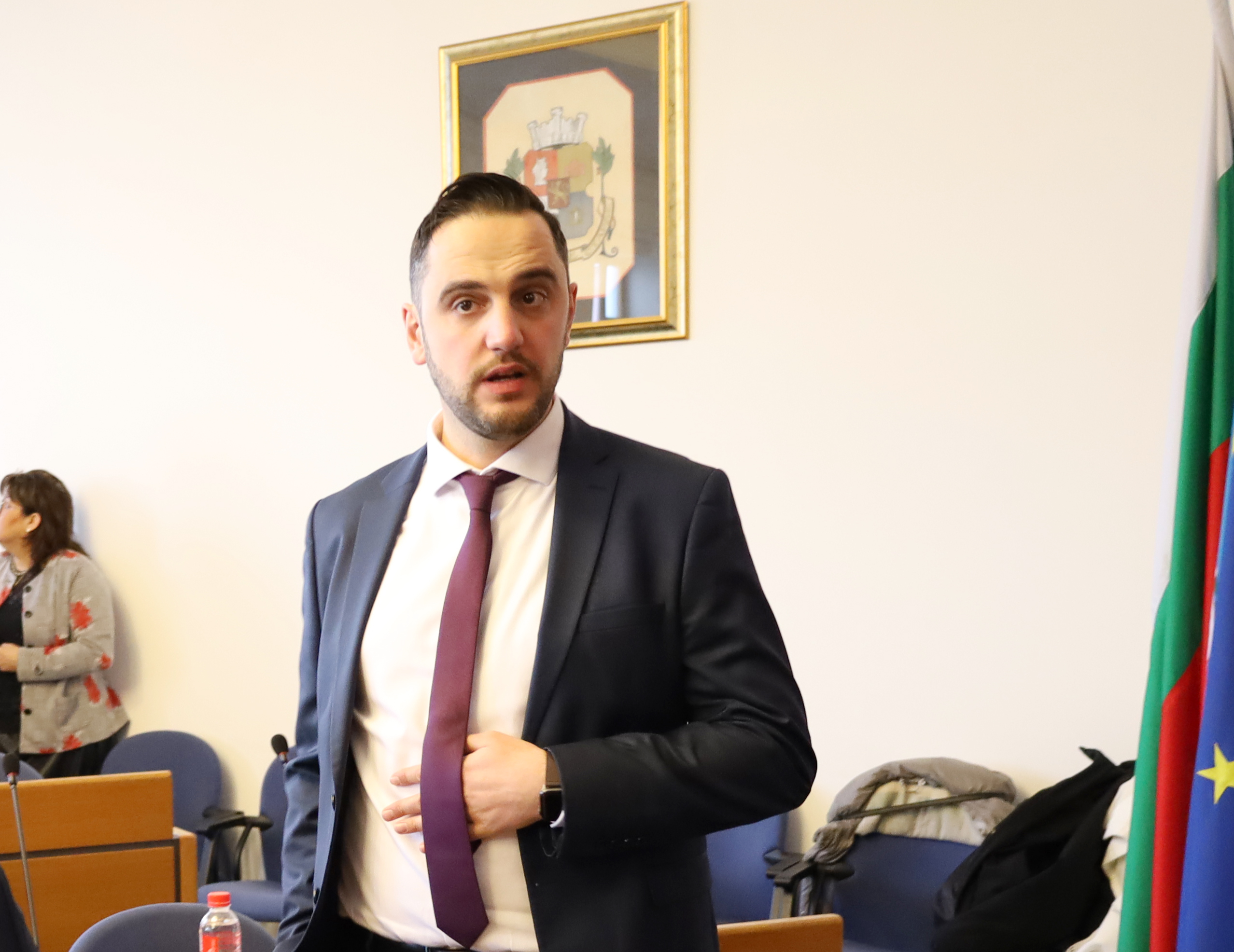 Столичните общинари се канят да си разрешат получаването на подаръци до 250 евро без да ги декларират