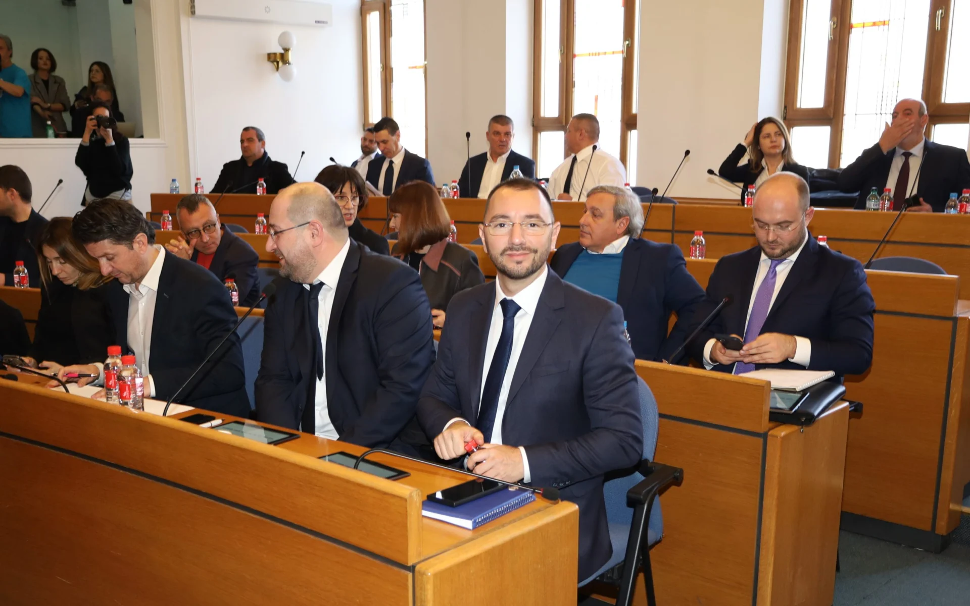 Хекимян също заговори за далавери и "финансирани съпруги"