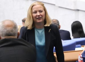 ПП–ДБ започва есенната сесия с вот на недоверие заради „завладяната държава“