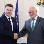 Главчев разговаря с посланика на Великобритания Роб Диксън