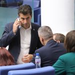 Кирил Петков