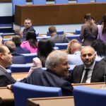 Парламент нов зала депутати