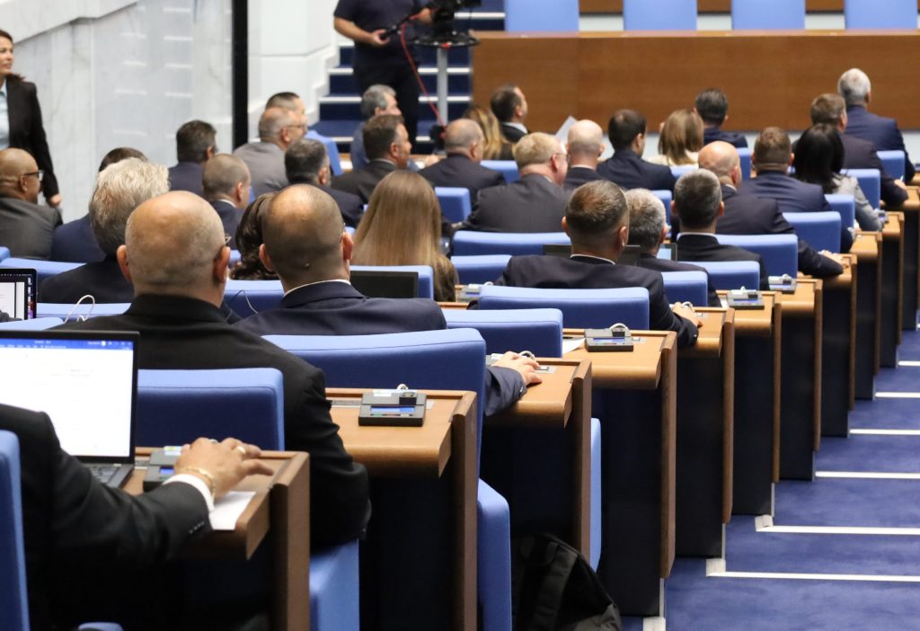 Ясни са състава и ръководството на постоянните комисии в НС, опозицията само с 1 председателско място