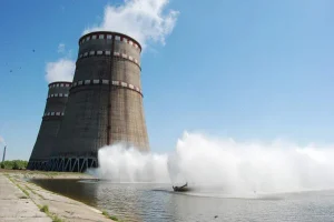 Украйна