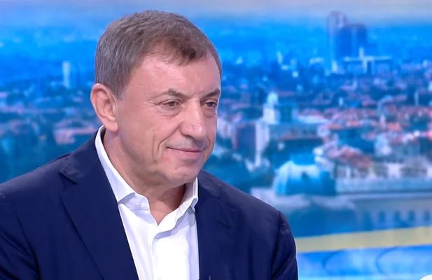 Алексей Петров