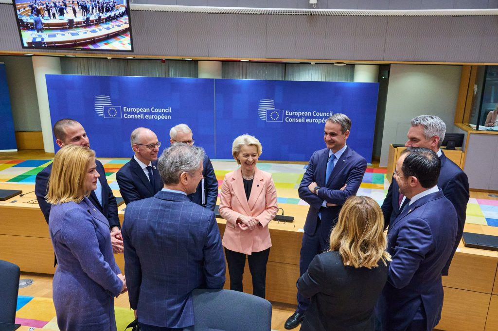 Лидерите на Европейския съюз обсъдиха подкрепата за Украйна и ситуацията в Близкия изток