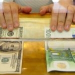 Пътищата на ЕЦБ и ФЕД е разделиха, което свали еврото под 1.07 щ. долара