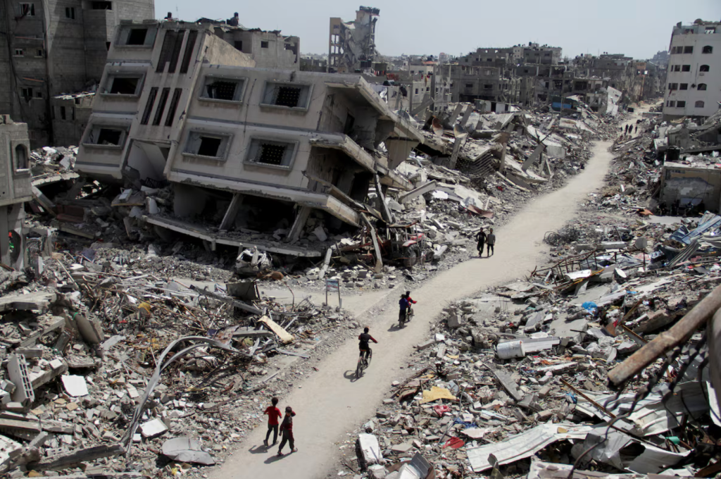 Най-малко 25 души бяха убити при Израелски удари в Газа