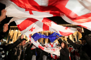 В Грузия протестите не стихват, хиляди излязоха по улиците на Тбилиси девета поредна вечер