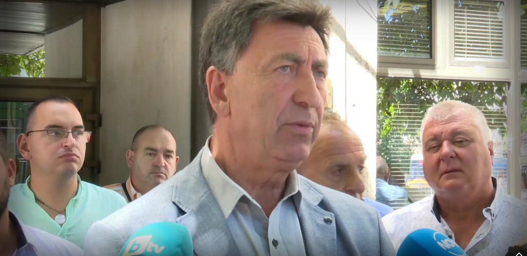 Хинков сее раздори в "Спешната помощ", твърди „Защита” 8 Screenshot 74 1