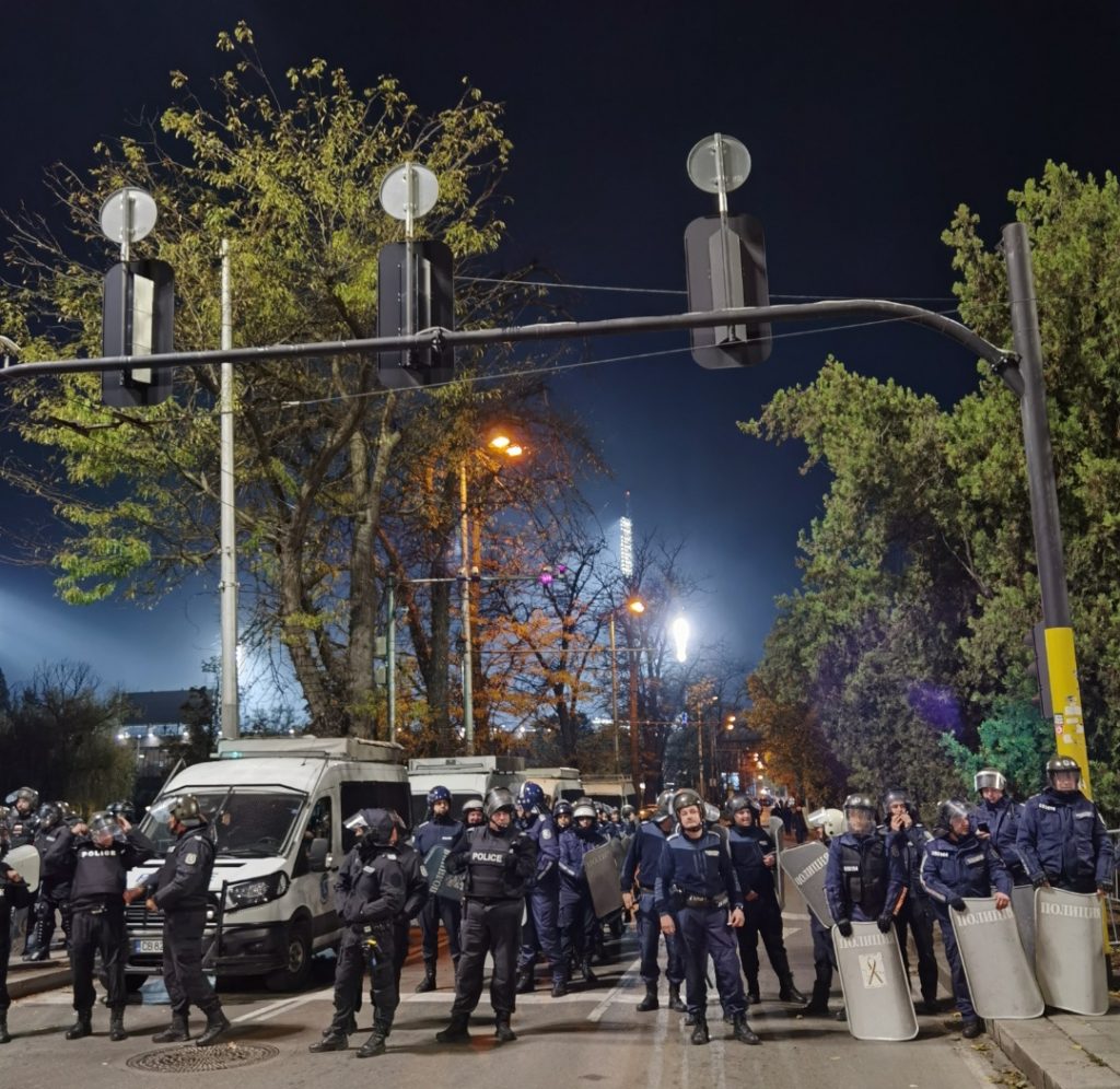 Screenshot 20231116 193943 Gmail