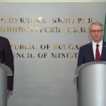 Денков обеща плавен преход към новата власт, а Главчев - стабилност и обединение