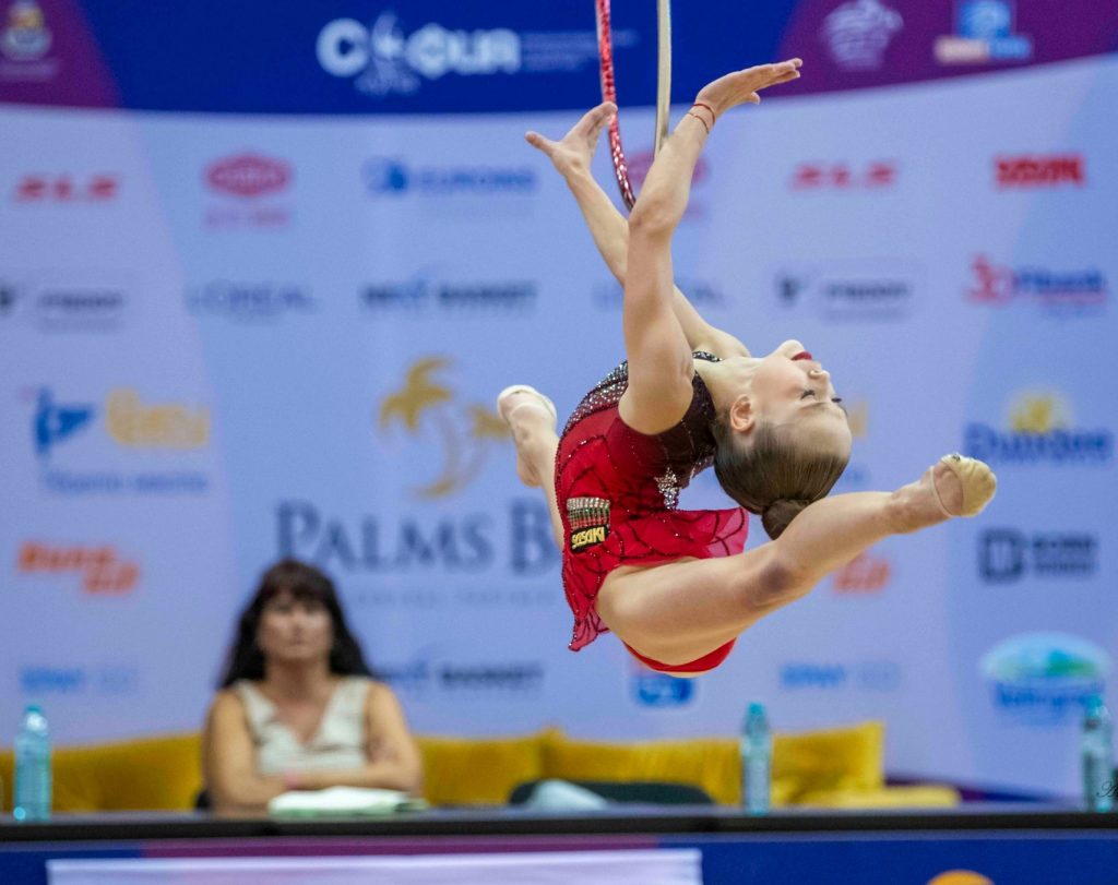 Стилияна Николова