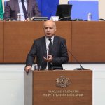 Отпадна предвиденото изслушване в парламента на министър Коритарова за строителството на магистралите "Хемус" и "Черно море"