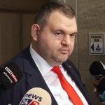 Пеевски гласува: Време е да има стабилно правителство