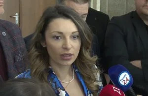 Комисията по енергетика одобри общ законопроект за отлагане либерализацията за битовия ток за неопределен срок