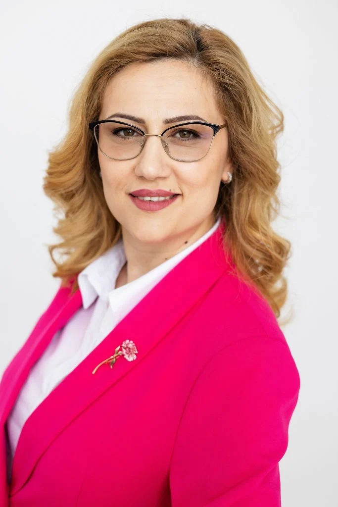Yulia Yurgakieva CEO DCA 3 683x1024.jpg.wpt4 1741944 9b09f2ce21 5