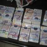 контрабанда английски лири