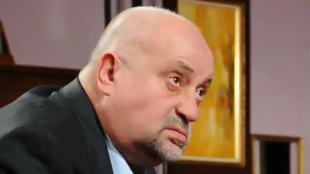 Почина актьорът Пламен Сираков