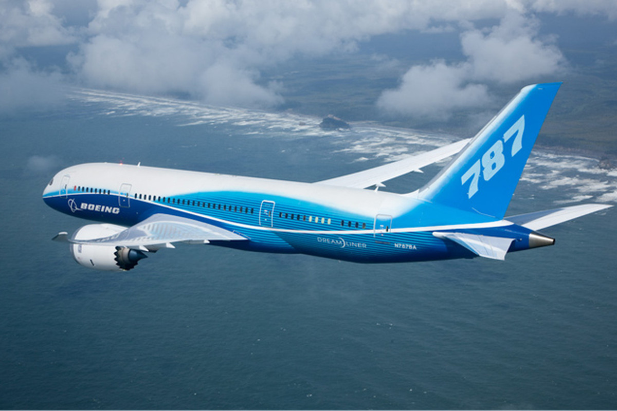 Боинг 787