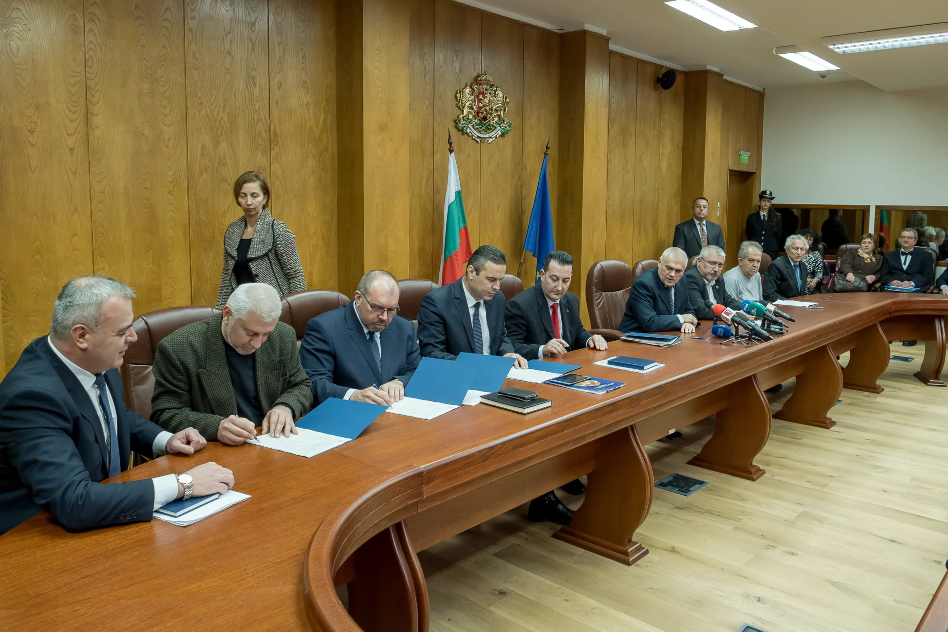 МВР трудов договор