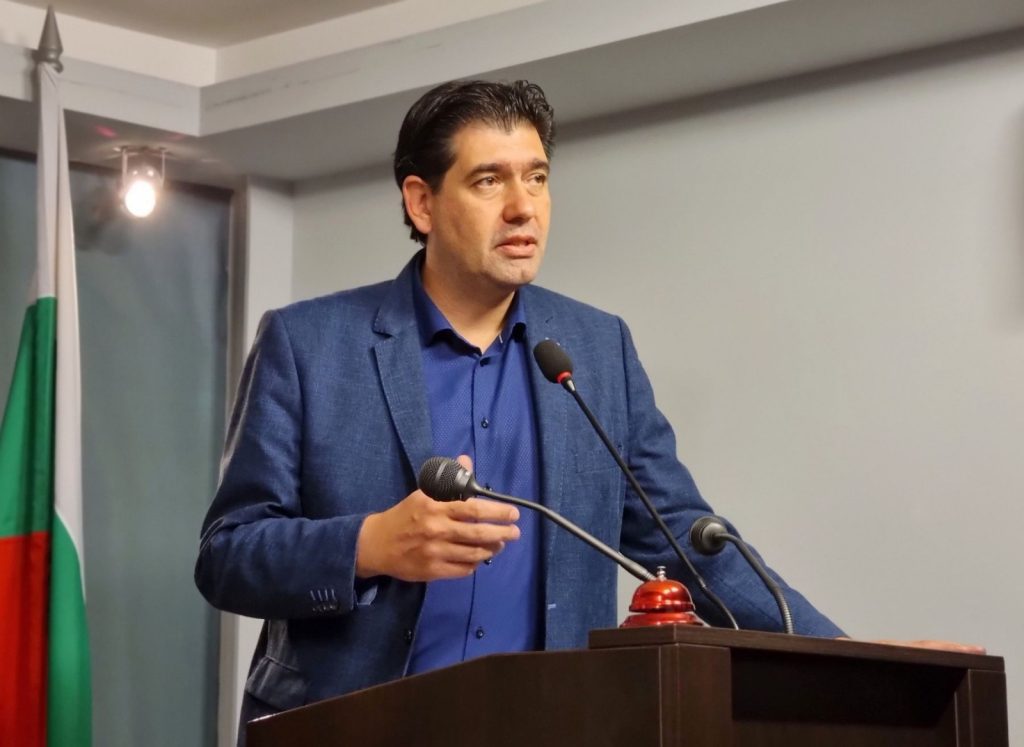 Общинската комисия по транспорт ще заседава извънредно заради лифтовите съоръжения 8 Общинската комисия по транспорт ще заседава извънредно заради лифтовите съоръжения
