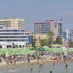 Държавата търси начин да се измъкне и от собствеността си в черноморския курорт “Слънчев бряг”.