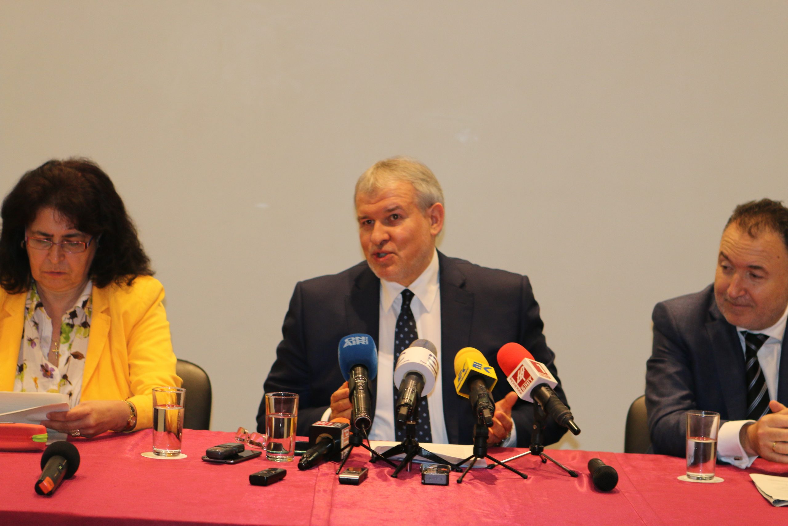 Пресконференция СДС Румен Христов