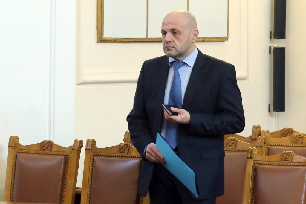 Парламент Томислав Дончев