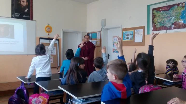 прокурор ученици