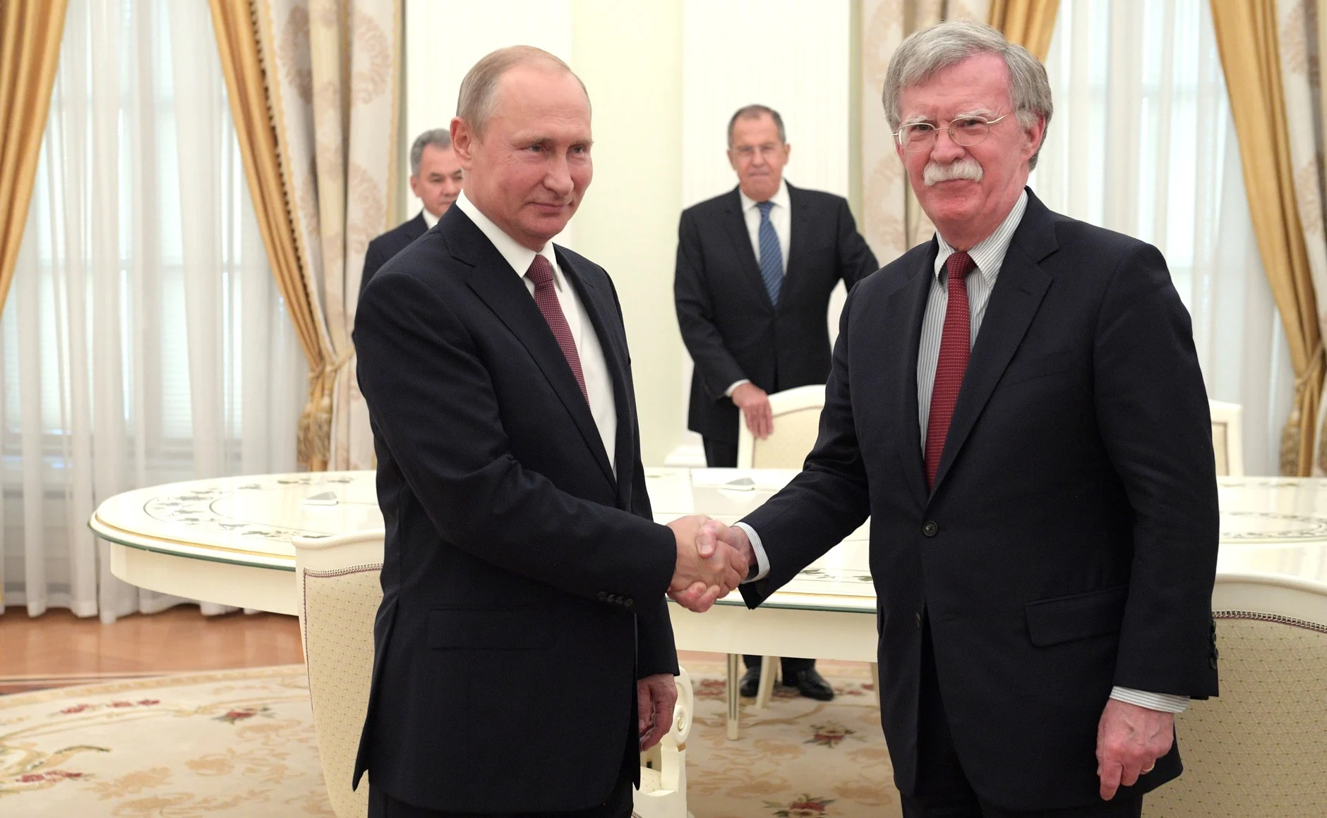 путин болтън